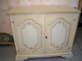 mobili shabby chic 
