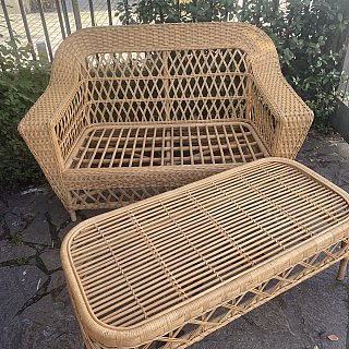 divano con tavolino