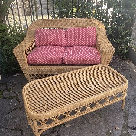 divano con tavolino
