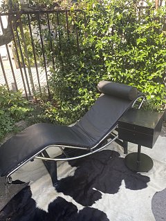 chaise longue 